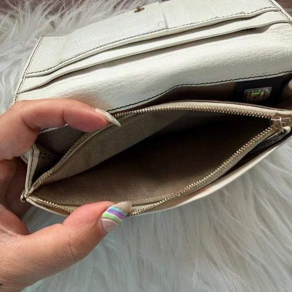 AUTHENTIC Fendi Black and Brown FF Canvas Continental Wallet with White Trim. - Picture 6 of 7